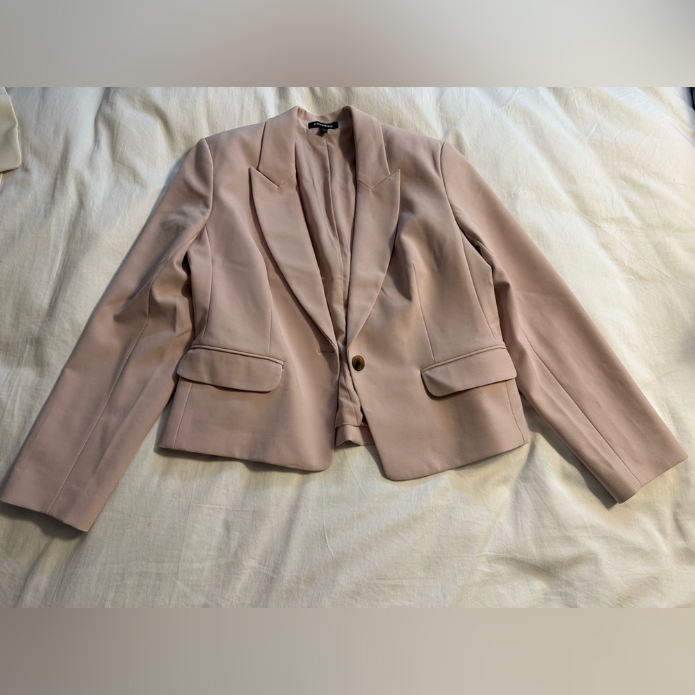 Express Women's Blazer in Light Pink - NWOT